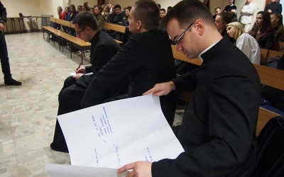 W przestrzeni lęku i stresu